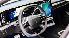 
                                                         Renault Megane E-tech Electric Esprit Alpine