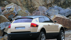 
                                                         Teh avtomobilov s štirimi krogi ni mogoče videti nikjer drugje