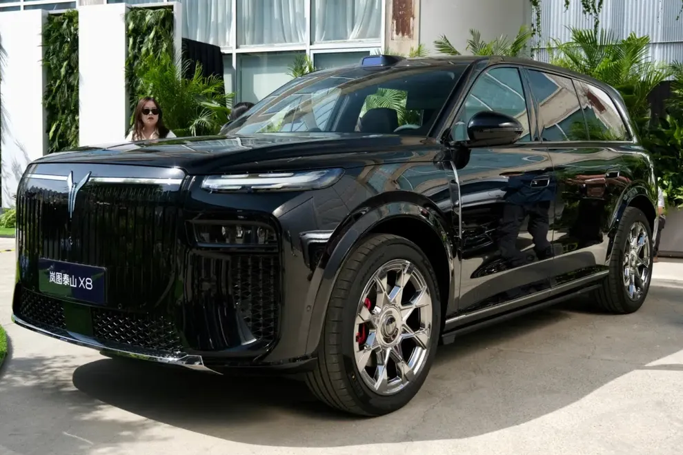 V dvajsetih urah 20.000 naročil, tako gre to na kitajskem avtomobilskem trgu