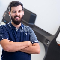 Rimac vrača državi skoraj 180 milijonov evrov. Odpovedal se jim je prostovoljno, razlog pa ...