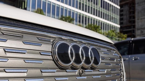 audi elektricna vozila e tron odpoklic zda 20000 vozil tezava zavore resna okvara