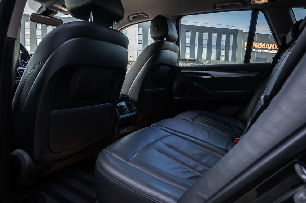 V tem slovenskem podjetju krojili usnje za avtomobilsko industrijo in doživeli šok: lastnik je odpustil vse delavce! (foto: Profimedia)