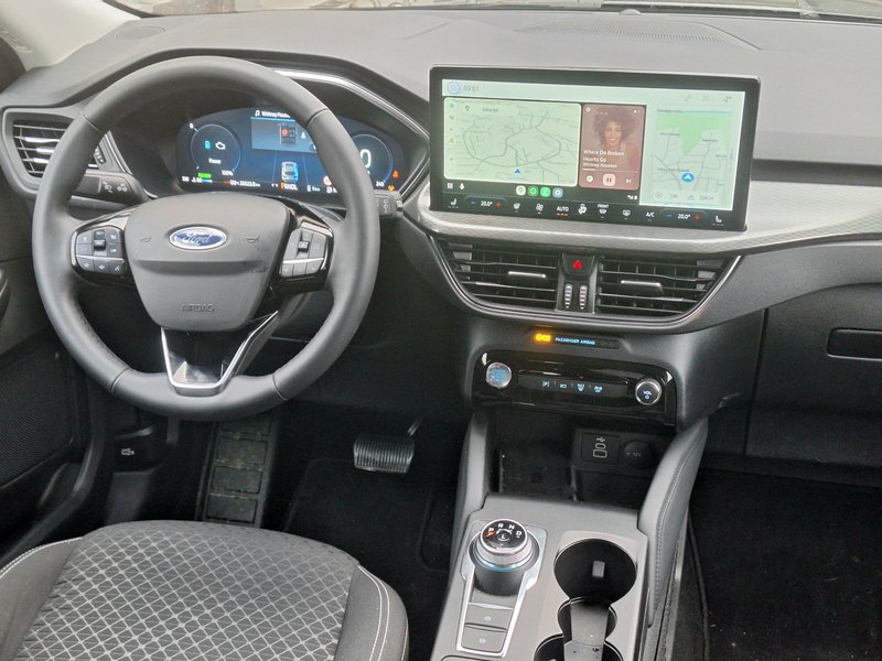 Test: Ford Kuga 2.5 PHEV Titanium – Tolažilna nagrada za zvestobo