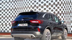 
                                                         Test: Ford Kuga 2.5 PHEV Titanium – Tolažilna nagrada za zvestobo