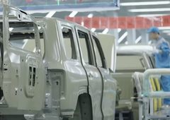 V Evropo prihaja še ena kitajska znamka: obljubljajo nekaj povsem novega, ime pove vse, znani prvi trije modeli