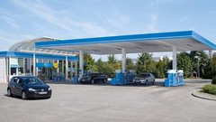 Cene pogonskih goriv se višajo pogosteje kot je dovoljeno