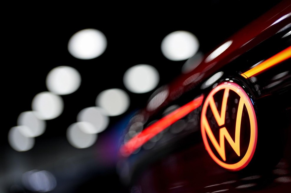 Svareče opozorilo iz  Volkswagna: "Če tega ne bomo storili, bo resno ogrožen celo naš obstoj!" (foto: Profimedia)