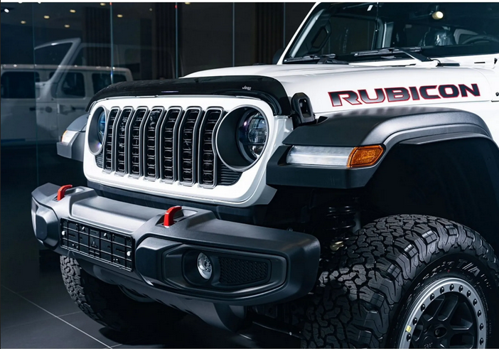 Jeep Wrangler v slogu Indiane Jonesa, a ne za Američane