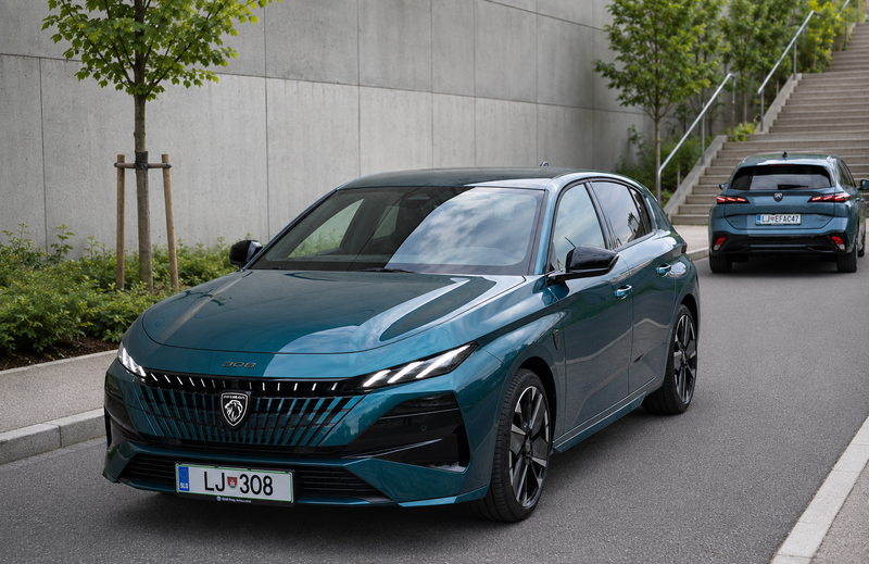 Novo v Sloveniji: (prenovljeni) Peugeot 308 – Nova vitaminska doza za francoskega leva