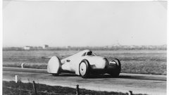 
                                                         Auto Union Lucca