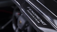 
                                                         Lamborghini Fenomeno Roadster