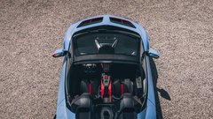 
                                                         Lamborghini Fenomeno Roadster