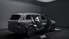 
                                                         Audi Q9 notranjost
