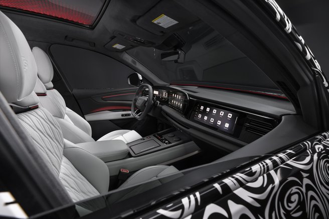 Audi Q9 notranjost
