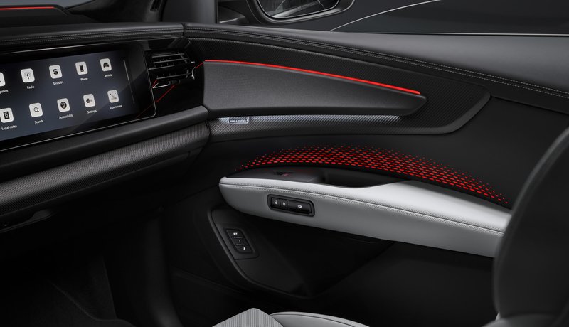 Audi Q9 notranjost