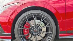 
                                                         Test: Volkswagen Golf GTI Edition 50 - Slavospev legendarnemu imenu (ki menda ni niti labodji spev)