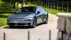 Novo v Sloveniji: XPeng P7+ in X9 – Ko se elektrika sreča z umetno inteligenco
