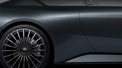 
                                                         BMW Alpina Concept V8