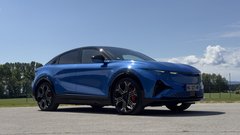 
                                                         Alpine A390