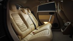 
                                                         Ferrari Luce
