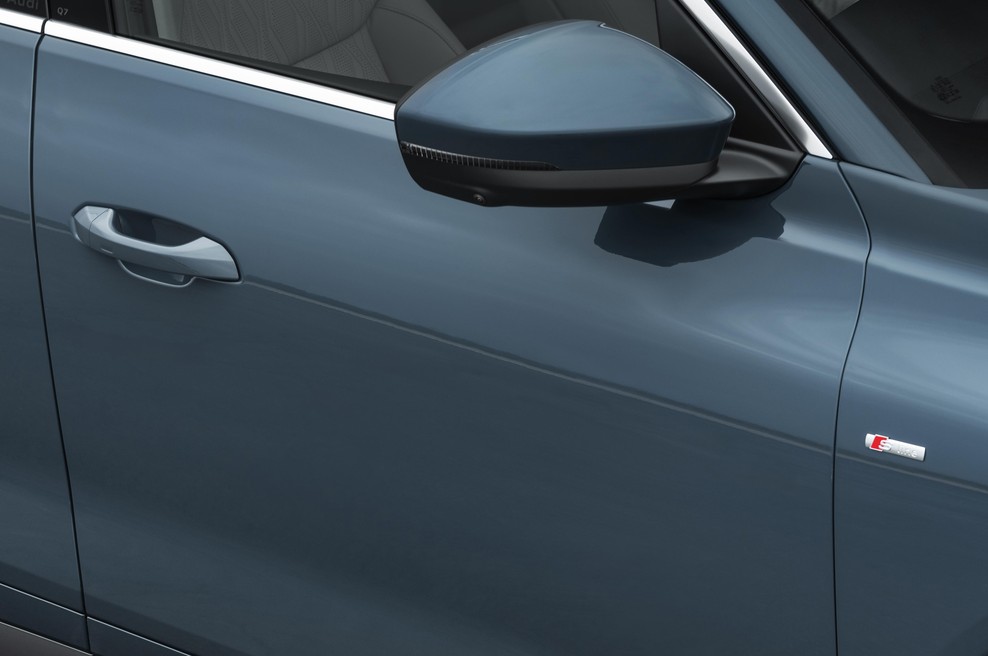 Uradno! Audi je po 11 letih napovedal povsem novo generacijo modela Q7, ki pa prihaja precej prej, kot bi si mislili (foto: Audi)
