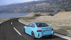 
                                                         BMW M2 xDrive