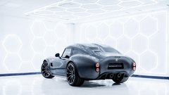 
                                                         AC Cobra GT Coupe