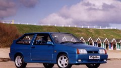 
                                                         Rusi so bili prepričani, da se je ta sovjetski avtomobil izkazal za boljšega od mnogih tujih