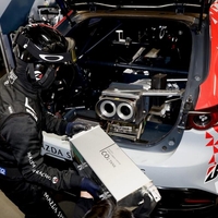 Mazda želi ujeti škodljive pline, še preden zapustijo avtomobilski izpuh