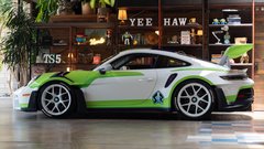 
                                                         Porsche 911 - Svet igrač