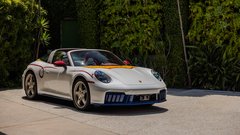 
                                                         Porsche 911 - Svet igrač