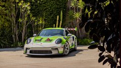 
                                                         Porsche 911 - Svet igrač
