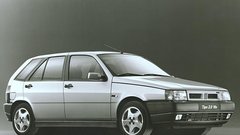
                                                         Fiat Tipo zapušča avtomobilsko prizorišče, a za njim ne bo ostala praznina
