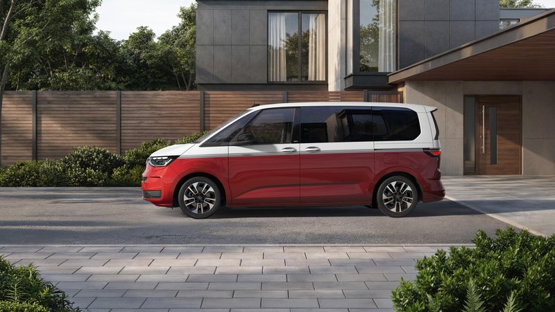 Prenova: Volkswagen Multivan in California