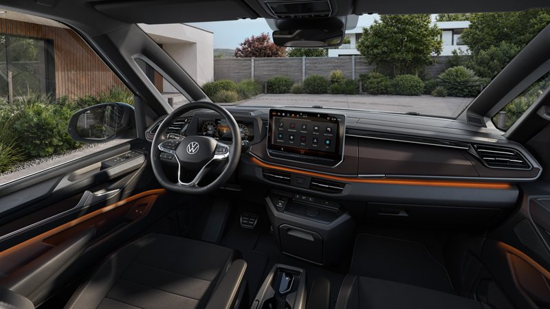 Prenova: Volkswagen Multivan in California