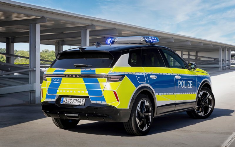 Pri nemški policiji so izbrali nove (hibridne) operativne sodelavce