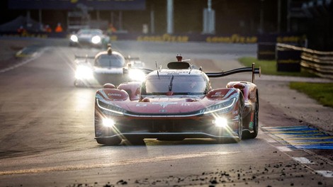 Ferrarijeva prevlada končana. Na vrhu znova Japonci