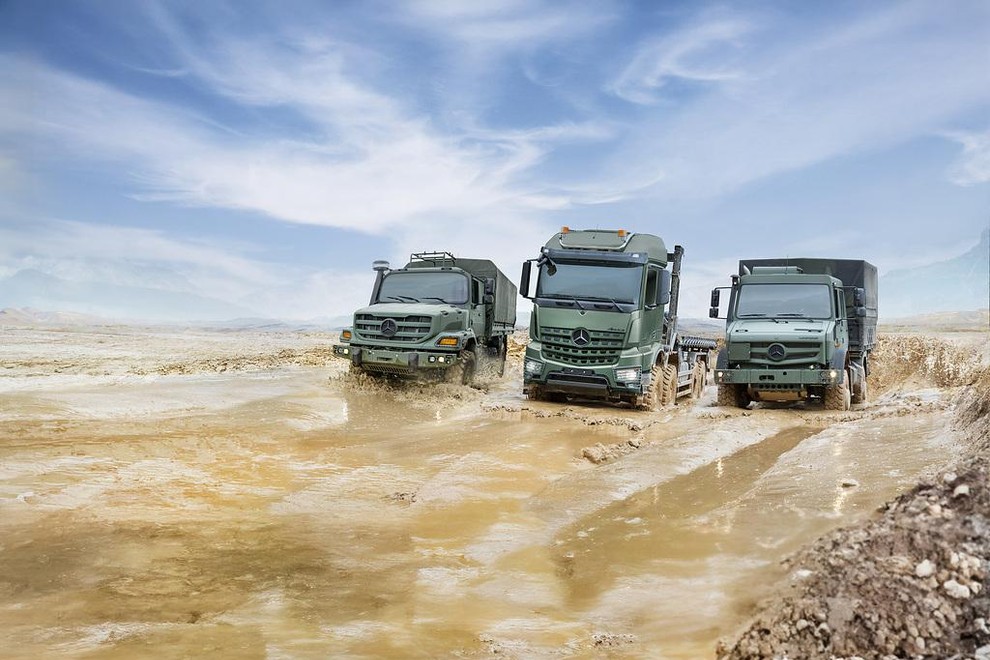 Tudi Daimler Truck si obeta dober posel s krepitvijo proizvodnje vojaških vozil