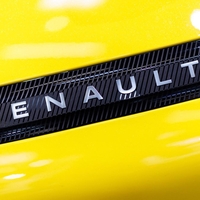 Renault zdaj brez ovinkarjenja potrdil, kar se je šušljalo že dlje časa: vse je res, odmevni načrti dokončno razgrnjeni