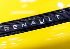Renault zdaj brez ovinkarjenja potrdil, kar se je šušljalo že dlje časa: vse je res, odmevni načrti dokončno razgrnjeni