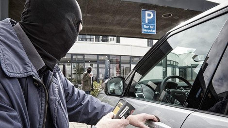 Tatovi avtomobilov postajajo vse bolj tehnološko podkovani: kako se zaščititi?