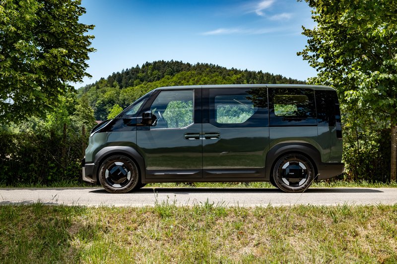 Kia PV5 Passenger