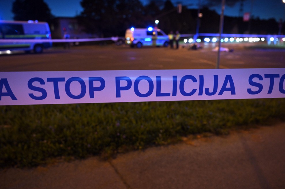 Prometna nesreča, pri kateri je šlo narobe vse, kar gre lahko. Policisti pa proti povzročitelju niso ukrepali, temveč ... (foto: Žiga Živulović/BoBo)