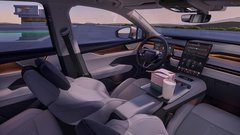 
                                                         Škoda Peaq