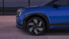 
                                                         Škoda Peaq