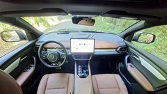 
                                                         Test: Vinfast VF8 - Tega pa nisem pričakoval ...
