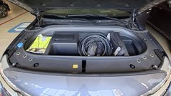 
                                                         Test: Vinfast VF8 - Tega pa nisem pričakoval ...