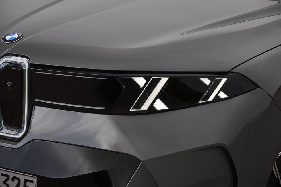Koncern želi v dobrem letu število zaposlenih zmanjšati za kar 8.000. Znano je, kako se bodo tega lotili (foto: BMW)