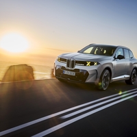Novi BMW X5: Revolucionaren nov začetek za pionirja bavarskih SUV-jev