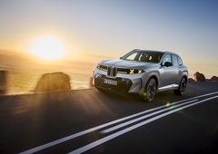 Novi BMW X5: Revolucionaren nov začetek za pionirja bavarskih SUV-jev
